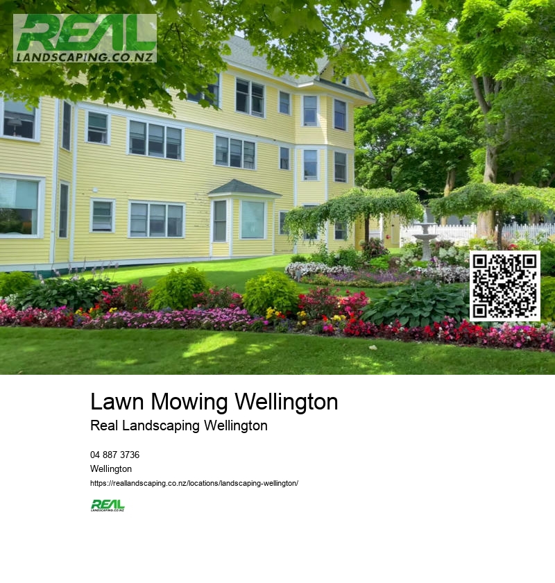 Lawn Care Specialist Wellington