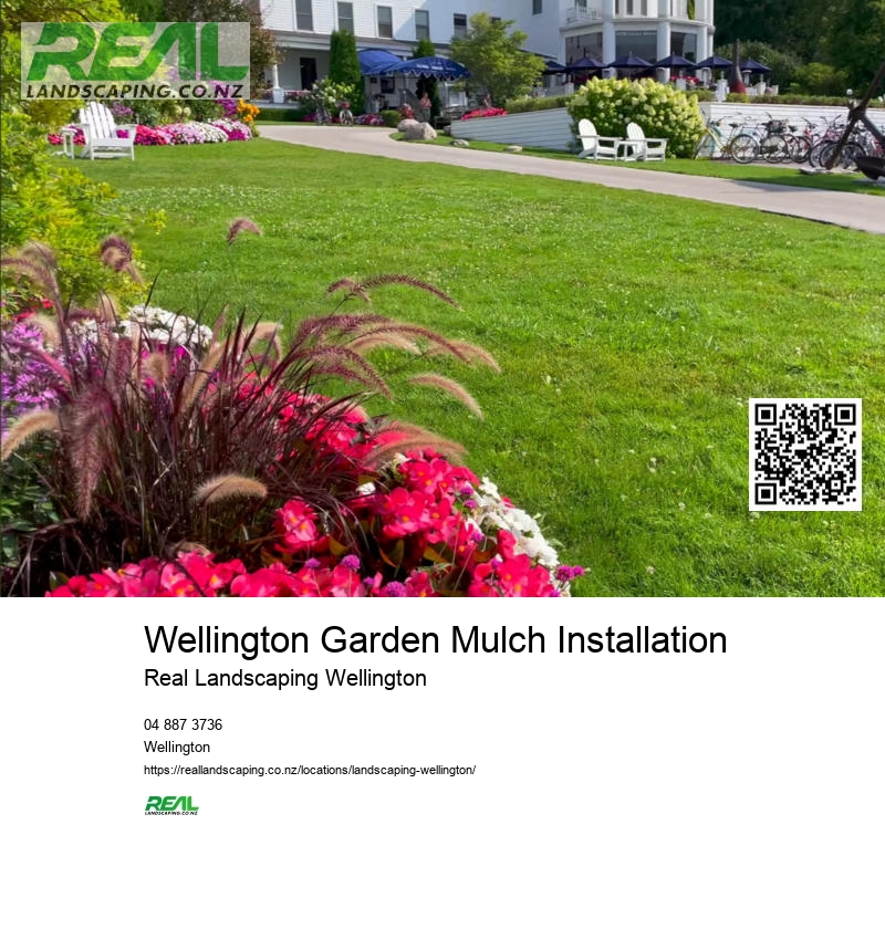 Wellington Backyard Landscaping